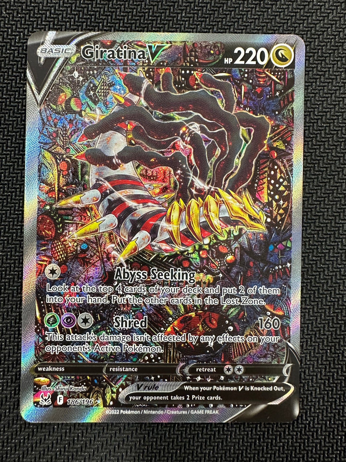 Giratina V (Alt Art) – Treasure Chest Collectibles